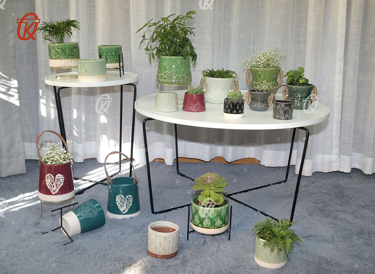 Garden decoration round stoneware flower pot