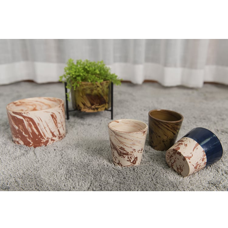 Custom Valentine's Day  Cartoon Heart Design Dolomite Ceramic Flower Pot