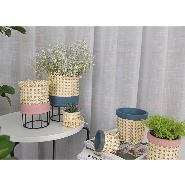 Custom Small Cement Concrete Planter Flower Pot With Rattan Design