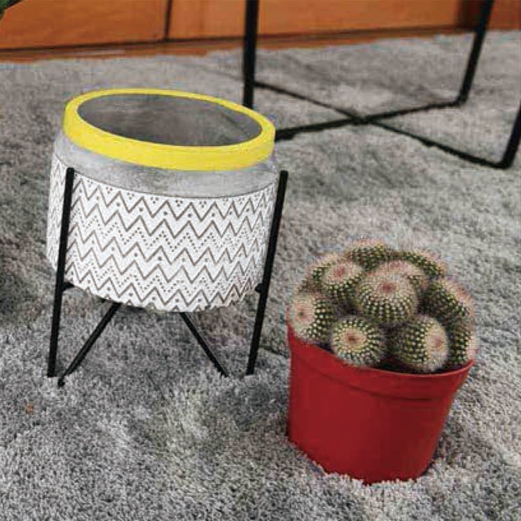 Factory Custom European Style Cement Flower Pot And Plants