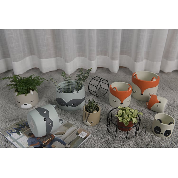 Cute Fox Animal Design Cement Flowerpot Manufacturer